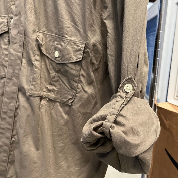 Long Sleeve Gap Mens Shirt With Sleeves That Button Up Size Large - Picture 2 of 2